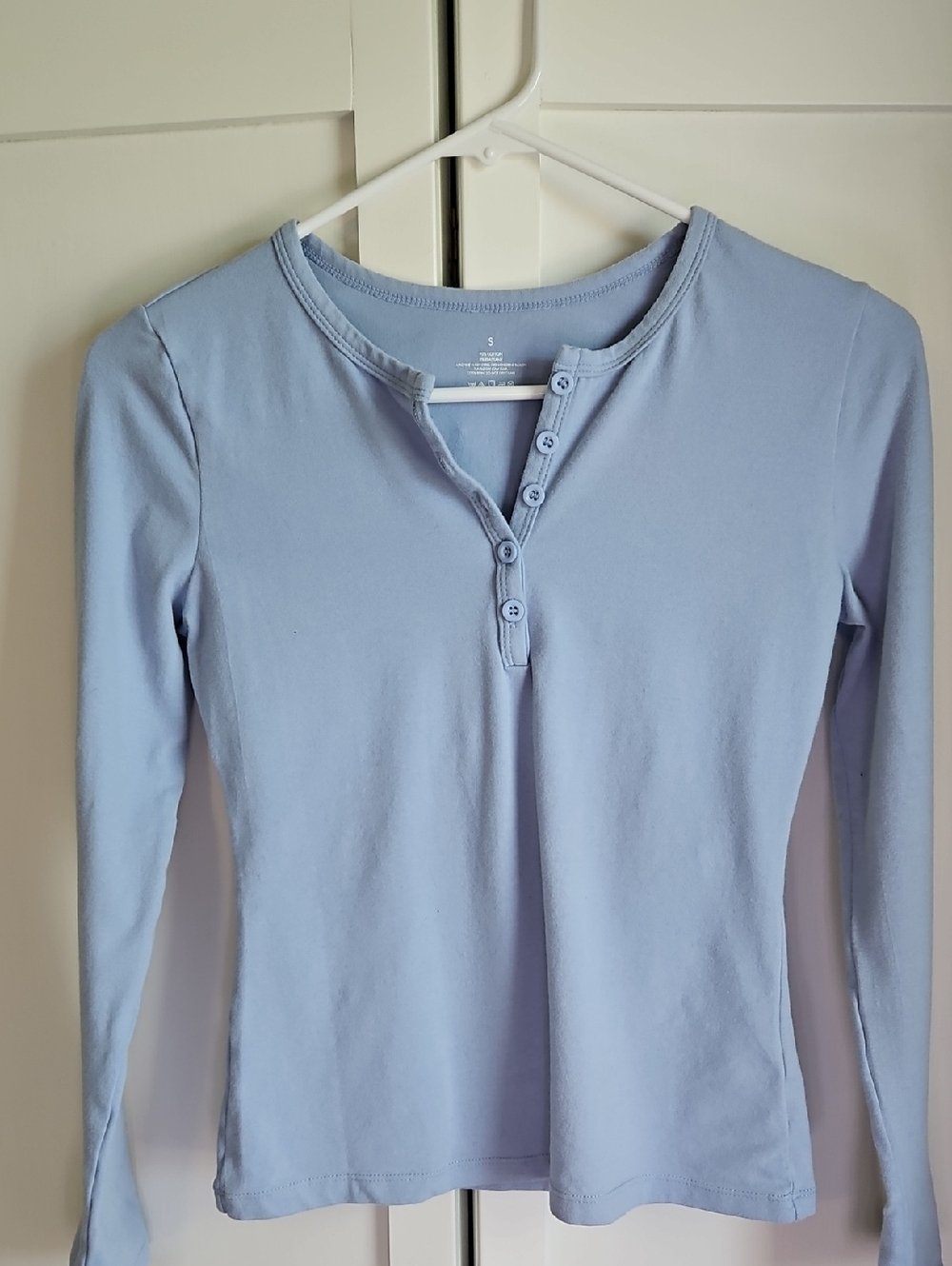 Light Blue Women's Long-Sleeve Henley Top